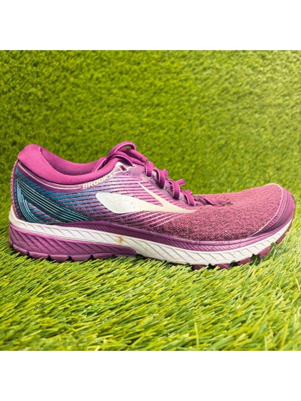 Brooks Ghost 10 Womens Size 9 Purple Blue White Athletic Running Shoes Sneakers - Picture 1 of 12